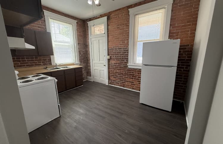 Cincinnati apartments for rent - image - large-2640.jpg