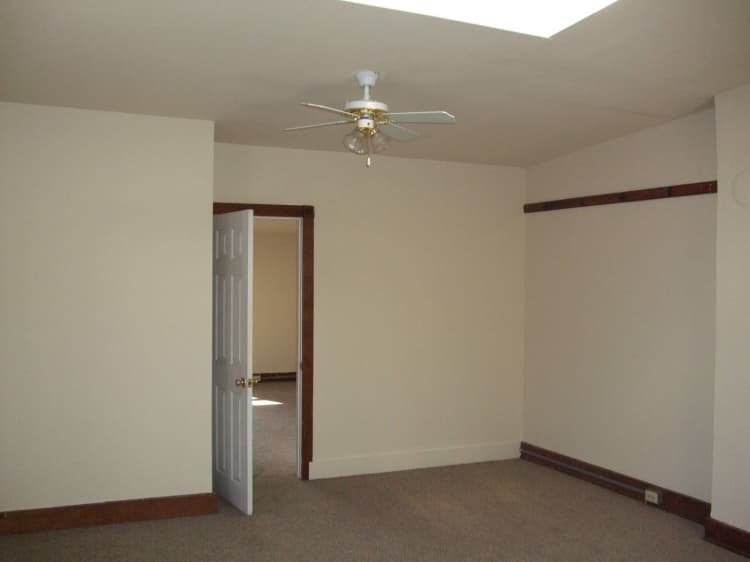 Cincinnati apartments for rent - image - large-2608.jpg