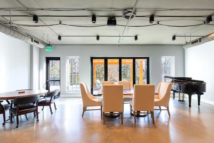 Cincinnati apartments for rent - image - MQ Downstairs Lounge