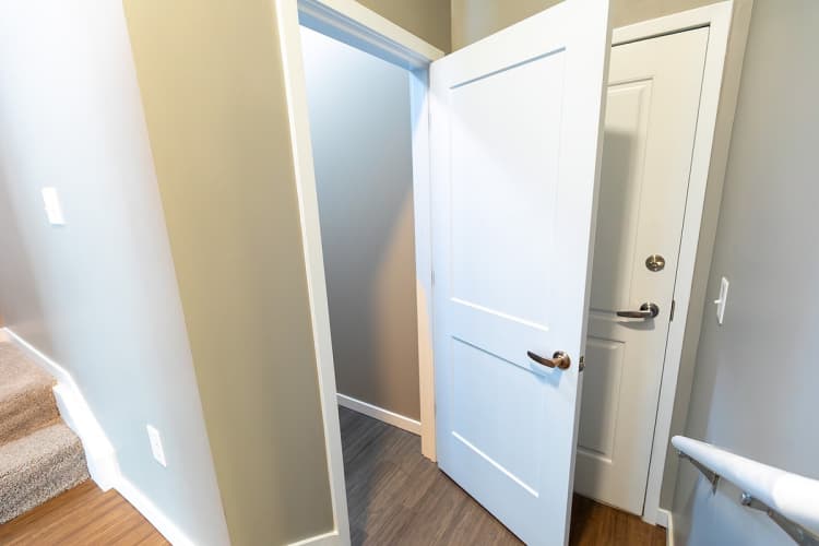 Cincinnati apartments for rent - image - Townhome Unit