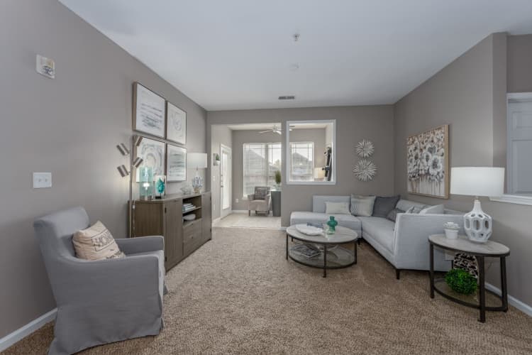 Cincinnati apartments for rent - image - unit103_03(1).jpg