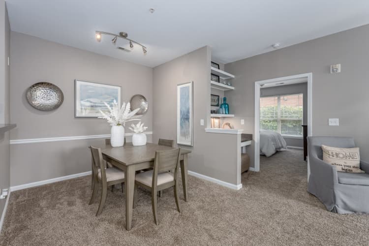 Cincinnati apartments for rent - image - unit103_05(1).jpg
