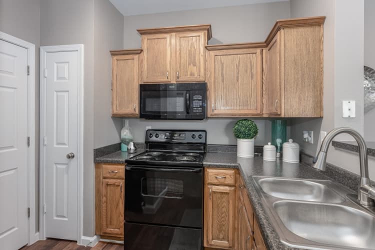Cincinnati apartments for rent - image - unit103_07(1).jpg