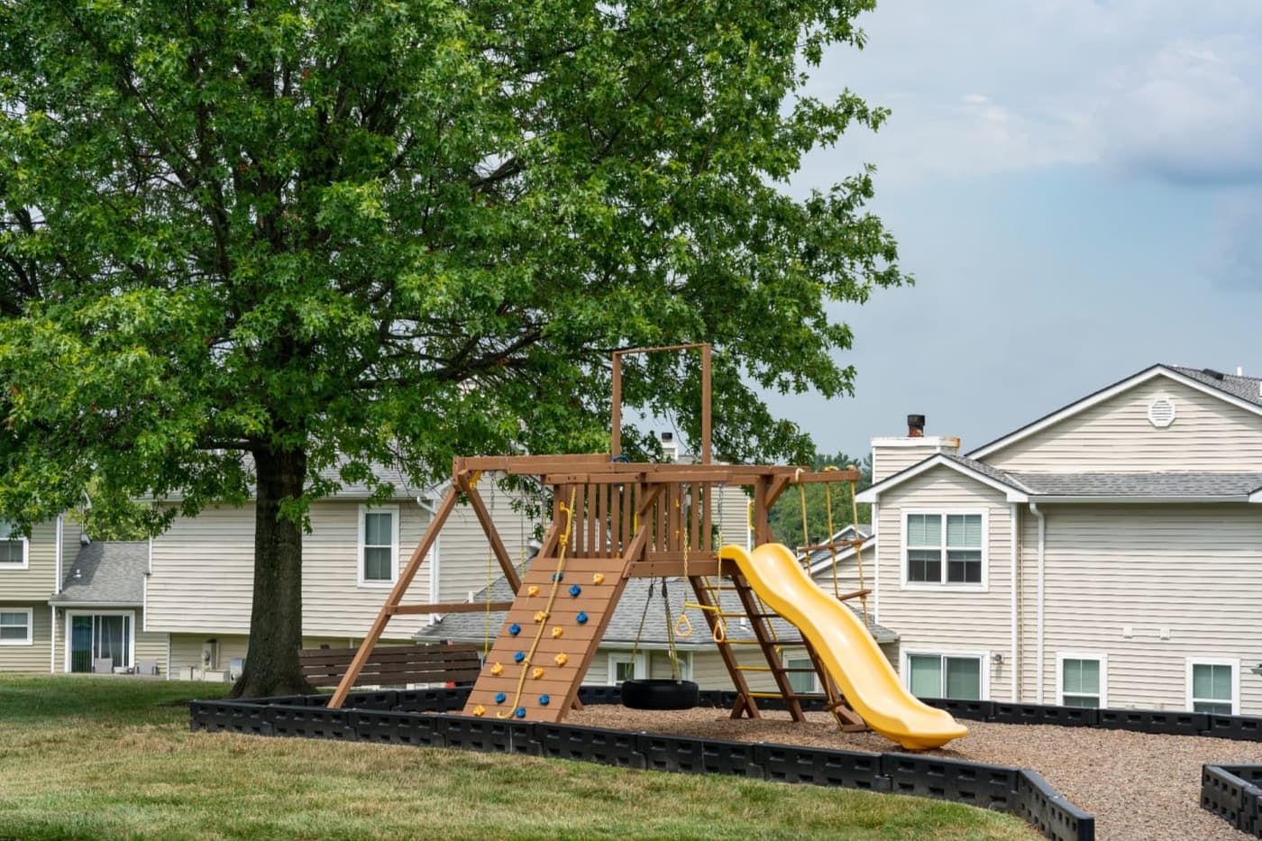 Windridge Townhomes - Apartment - 7