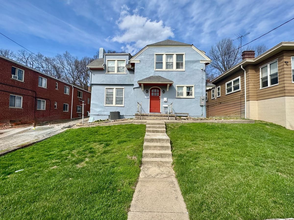Cincinnati apartments for rent - Property image - 350 Probasco St - 1