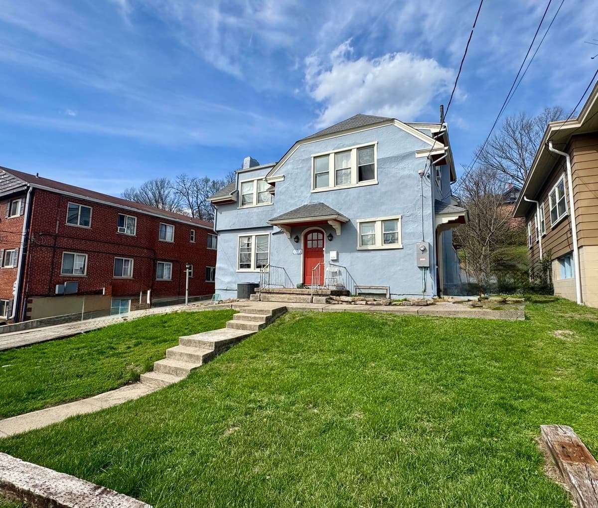 Cincinnati apartments for rent - Property image - 350 Probasco St - 2