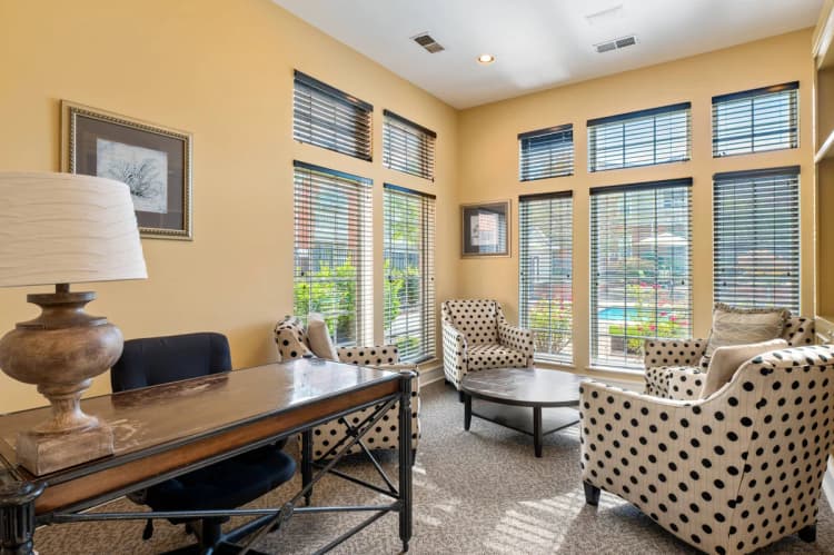 Cincinnati apartments for rent - image - Clubhouse Seating Area