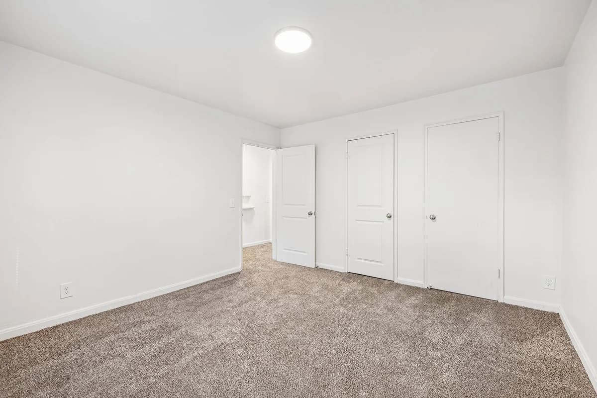 The Seymour - Apartment - 24