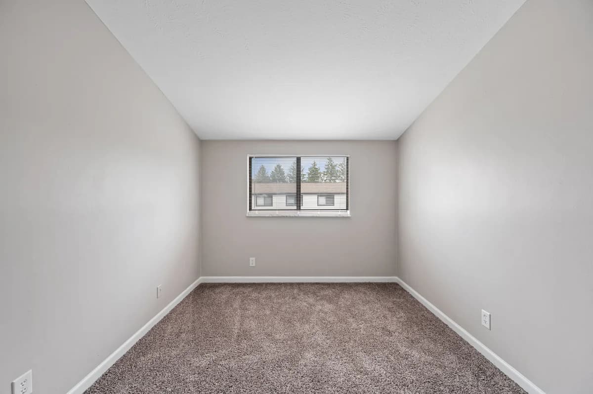 Village Square Townhomes - Apartment - 22