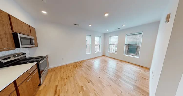 undefined apartments for rent - image - 1521-306 2.webp