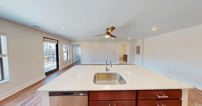 Paramount Launch - Apartment - 4