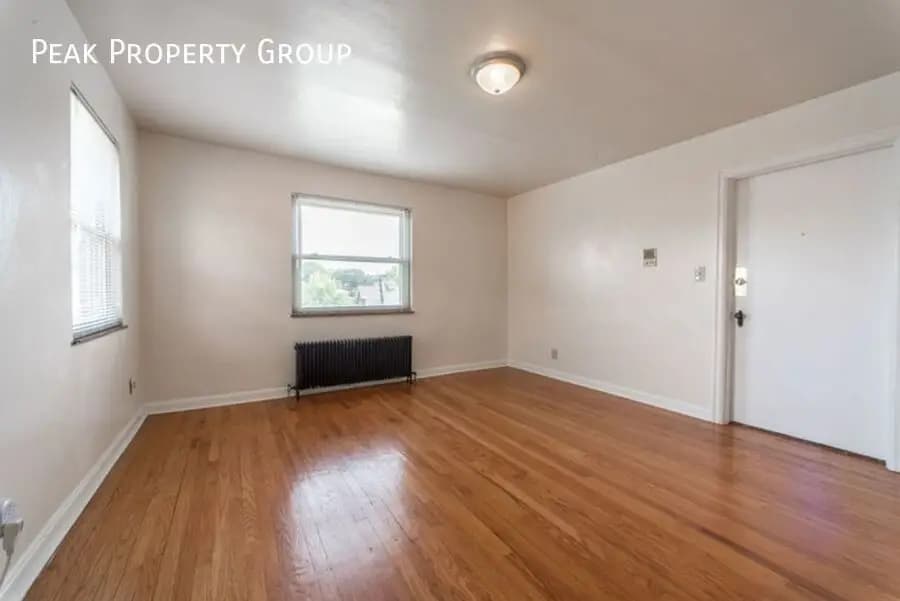 undefined apartments for rent - image - large (5).jpg - 0