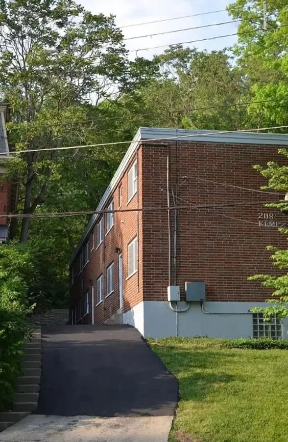 undefined apartments for rent - image - large (1).jpeg