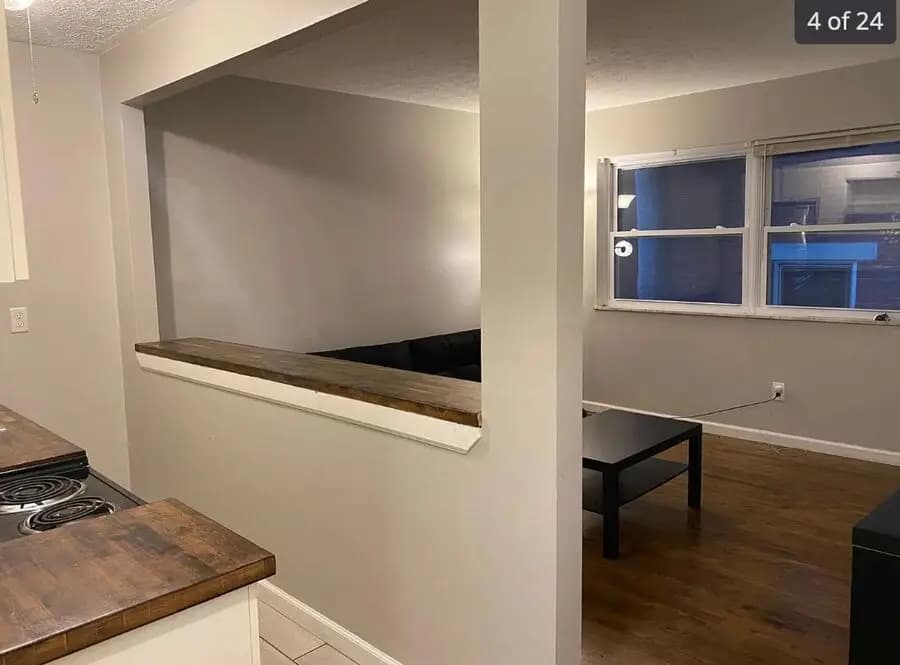 2116-2118 Kemper Lane - Apartment - 6