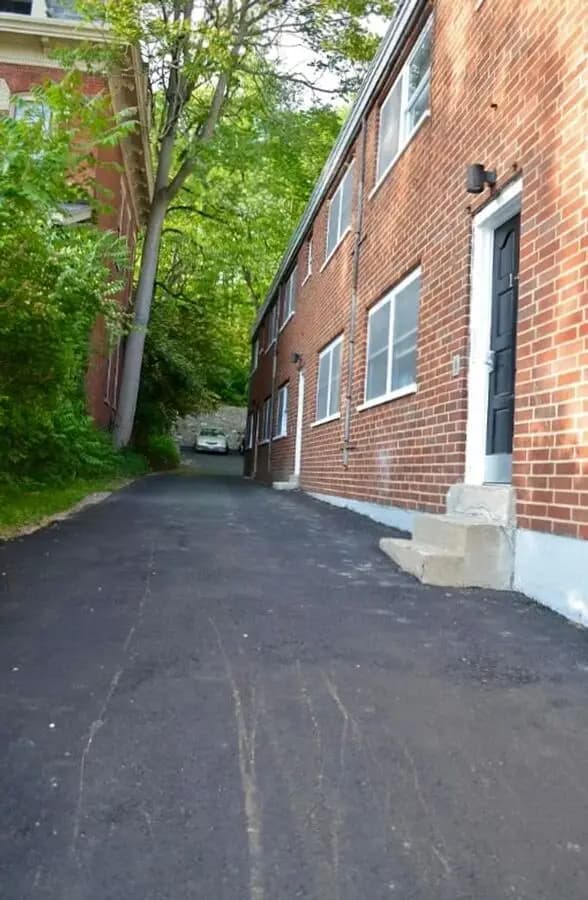 undefined apartments for rent - image - large (7).jpeg