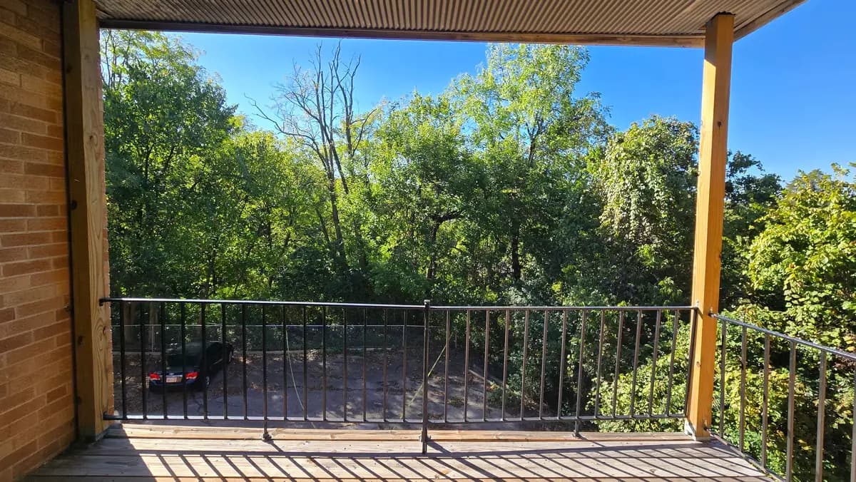 1599 Glen Parker Ave - 1 - Apartment - 16