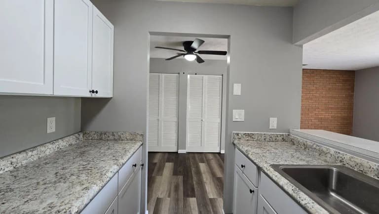 undefined apartments for rent - image - large (16).jpg