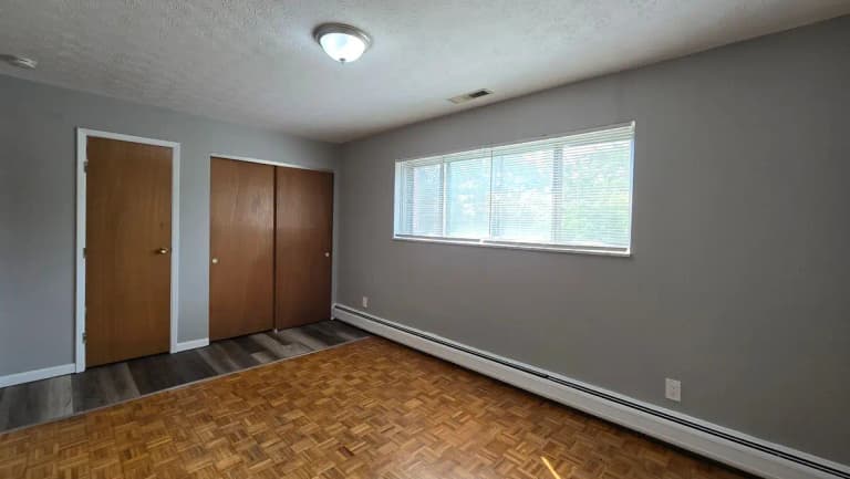 undefined apartments for rent - image - large (21).jpg