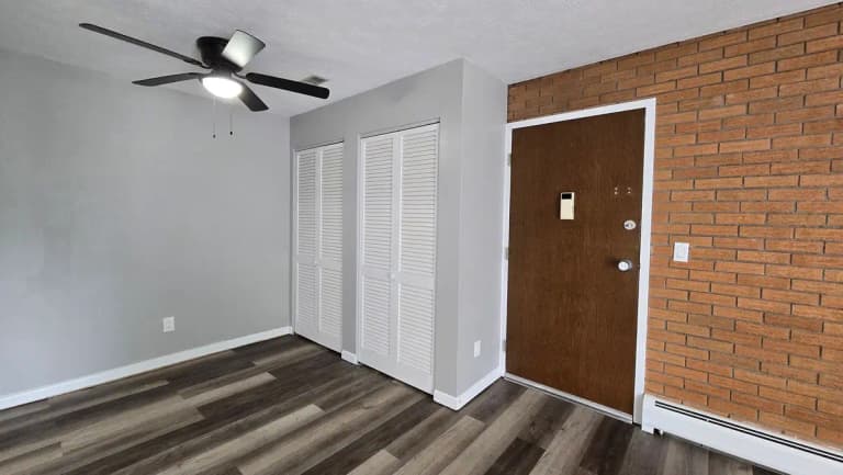 undefined apartments for rent - image - large (6).jpg