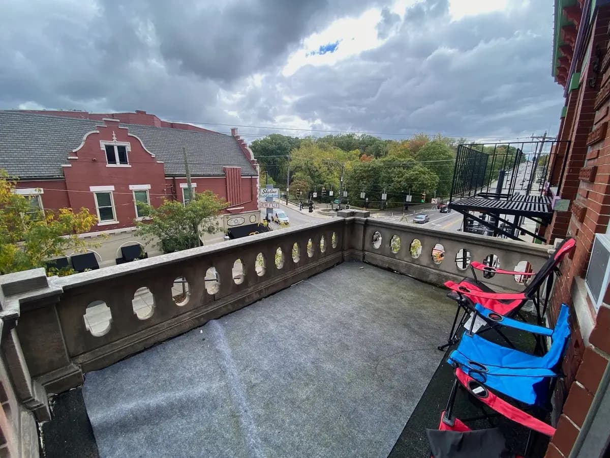 undefined apartments for rent - image - large (28).jpeg - 0