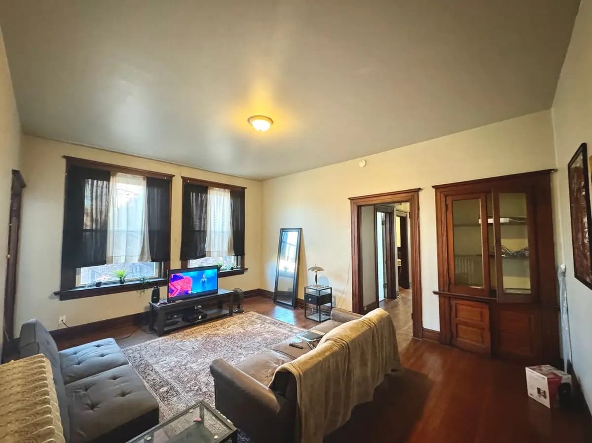 undefined apartments for rent - image - large (29).jpeg - 1