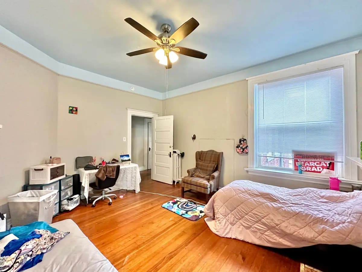 undefined apartments for rent - image - large (37).jpeg - 0