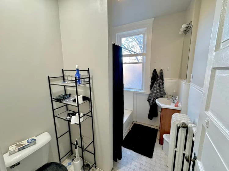 undefined apartments for rent - image - large (38).jpeg