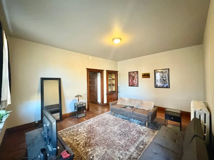 undefined apartments for rent - image - large (41).jpeg