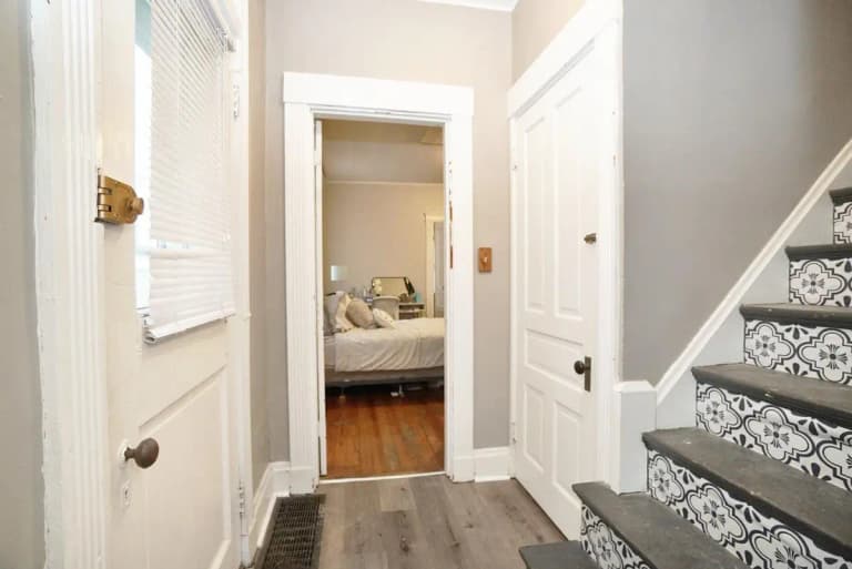 undefined apartments for rent - image - large (4).jpg