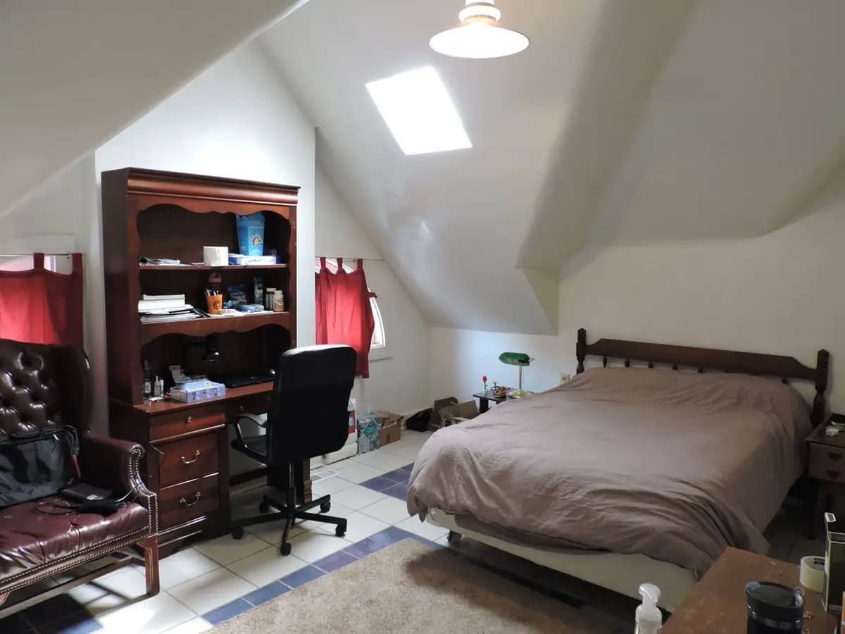 undefined apartments for rent - image - large (15).jpeg - 2