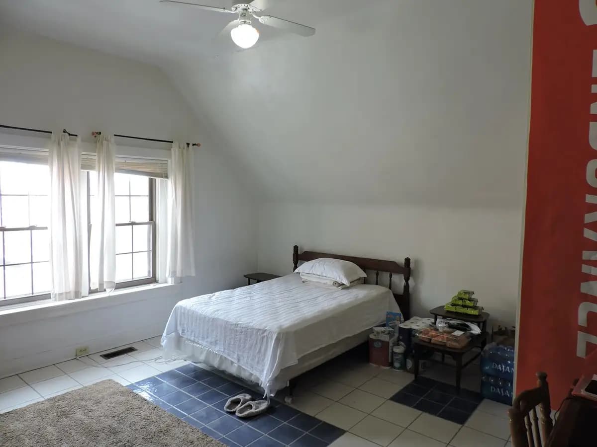 undefined apartments for rent - image - large (18).jpeg