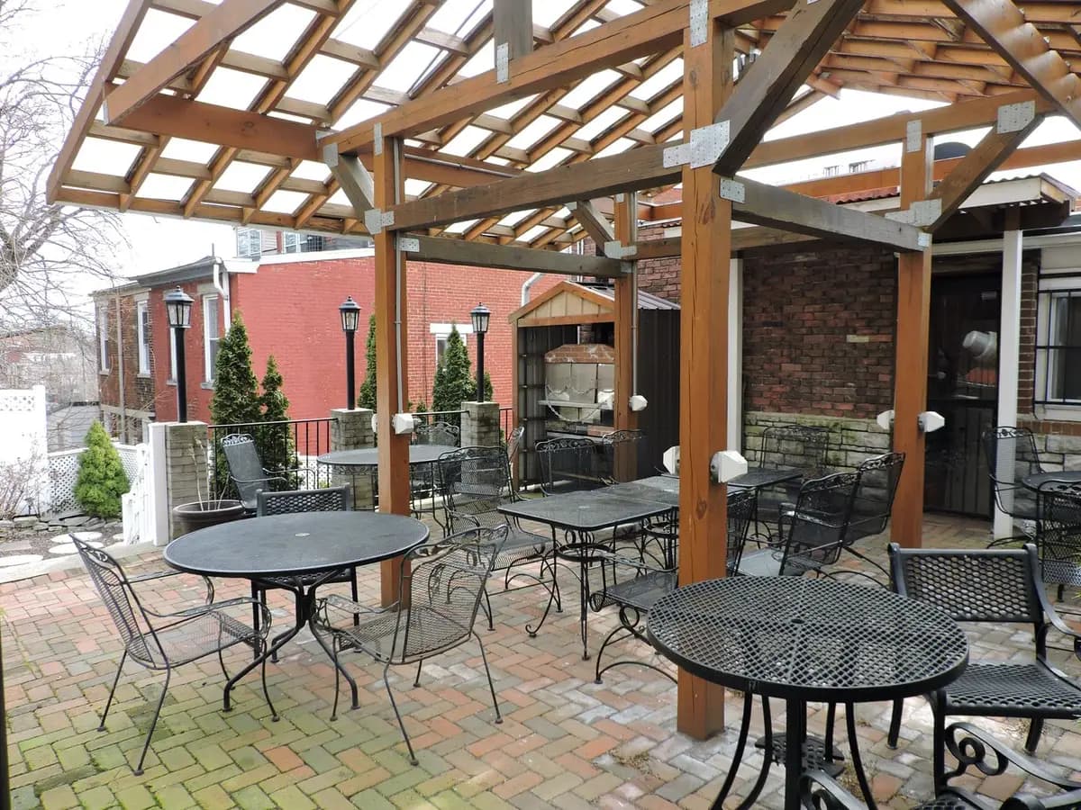 undefined apartments for rent - image - large (21).jpeg - 0