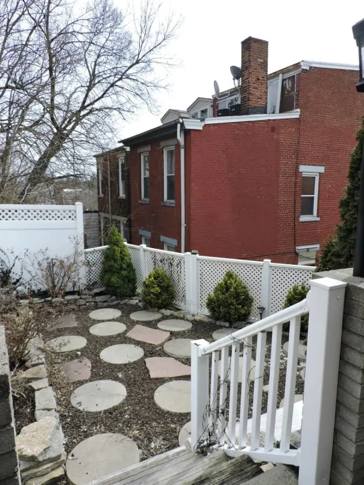 undefined apartments for rent - image - large (22).jpeg