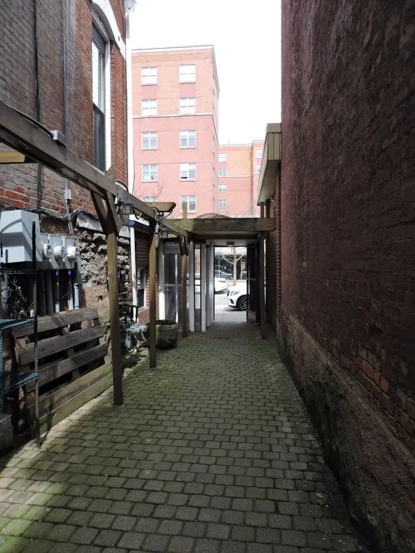 undefined apartments for rent - image - large (25).jpeg - 0