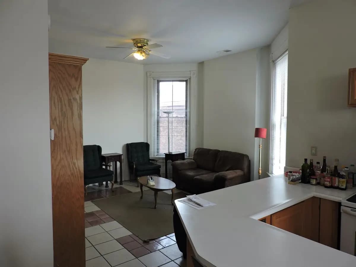 undefined apartments for rent - image - large (3).jpeg - 2