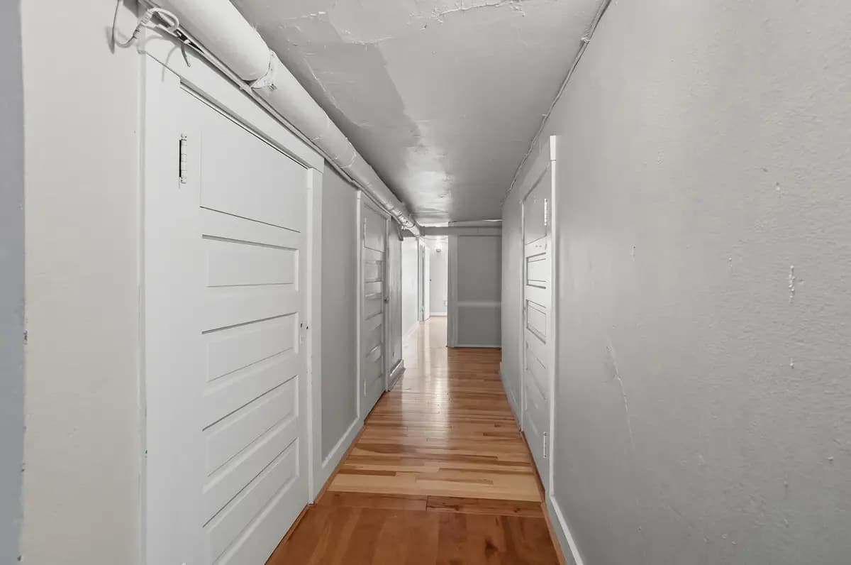 undefined apartments for rent - image - large (28).jpg - 0