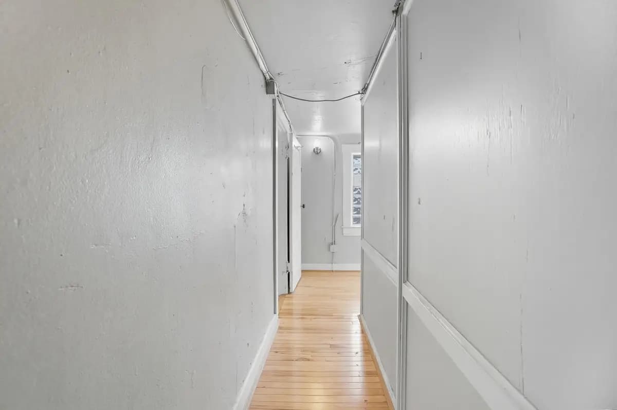 undefined apartments for rent - image - large (29).jpg - 1