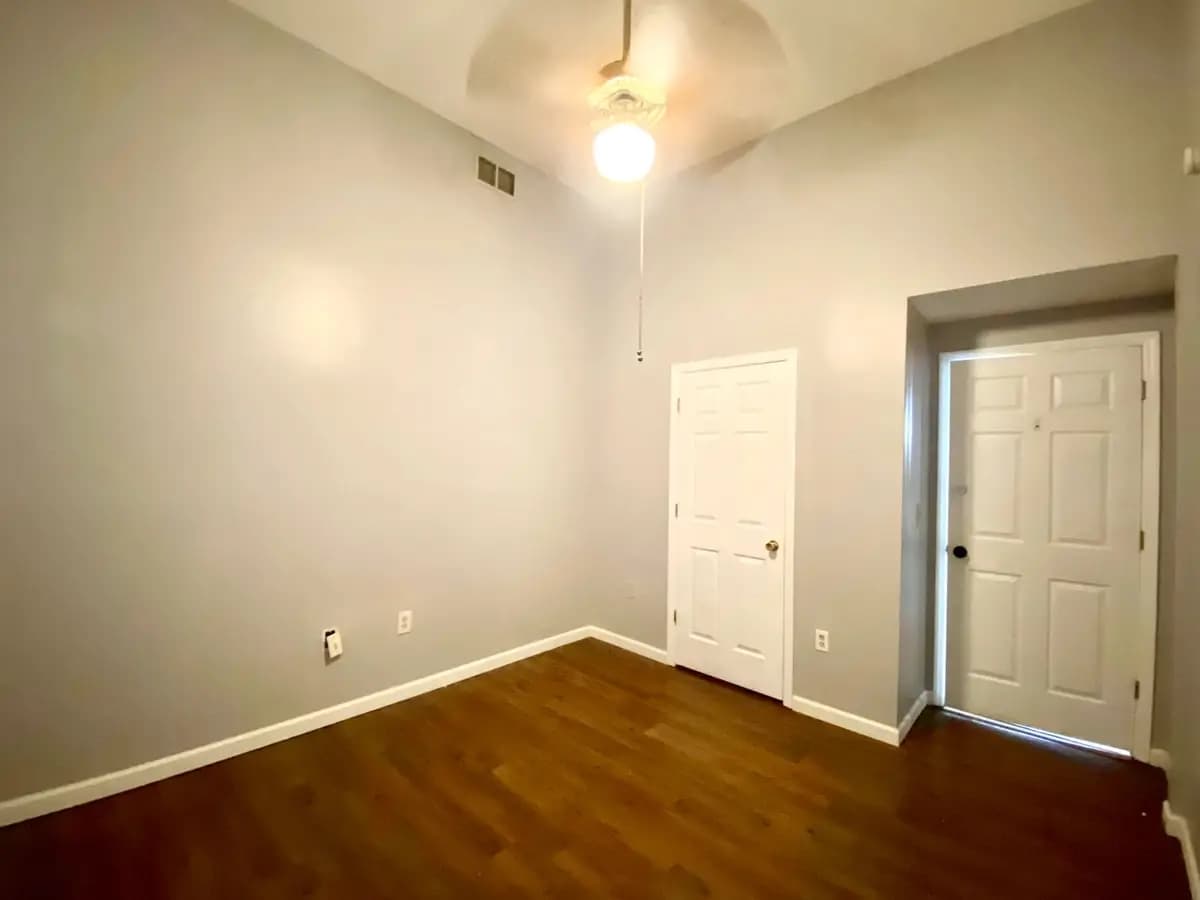 undefined apartments for rent - image - large (12).jpeg