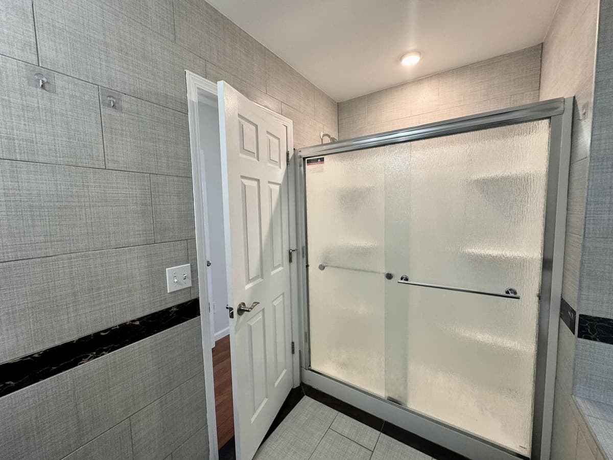 309 Sycamore Property Apartments - Apartment - 31