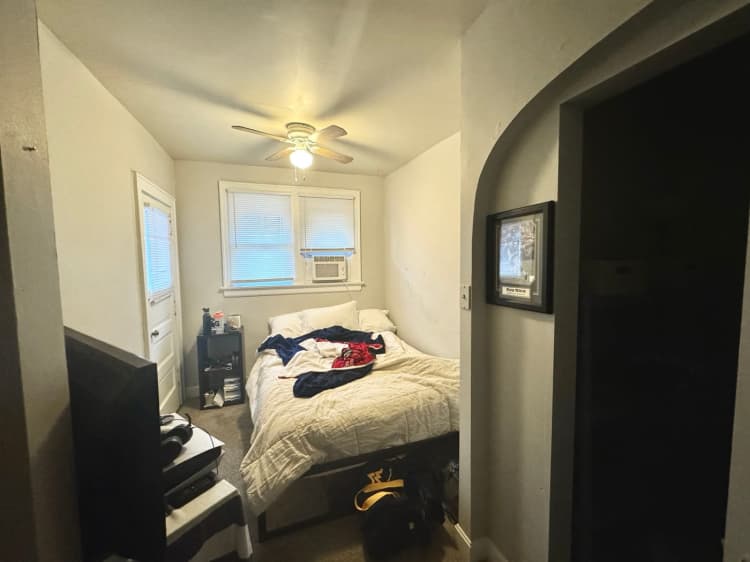 undefined apartments for rent - image - large (12).jpeg