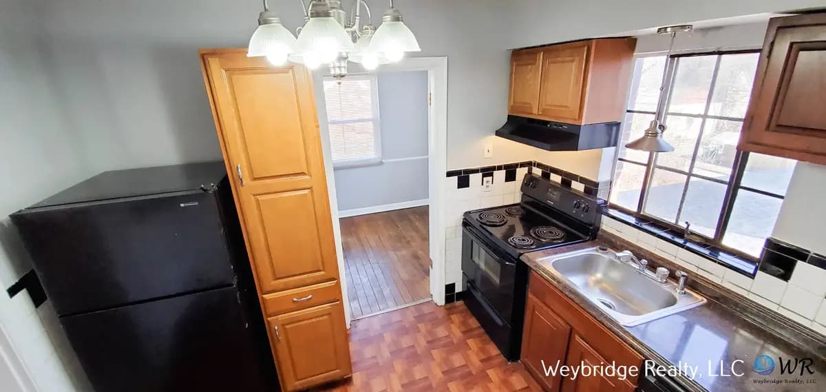 undefined apartments for rent - image - large (1).jpg - 0