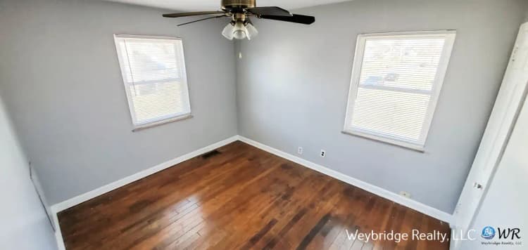 undefined apartments for rent - image - large (4).jpg