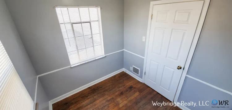 undefined apartments for rent - image - large (7).jpg