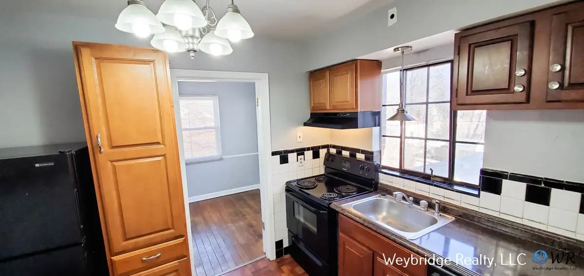 undefined apartments for rent - image - large.jpg - 0