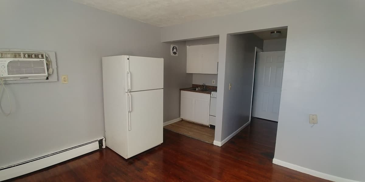 1205 Rutledge Avenue - Apartment - 6