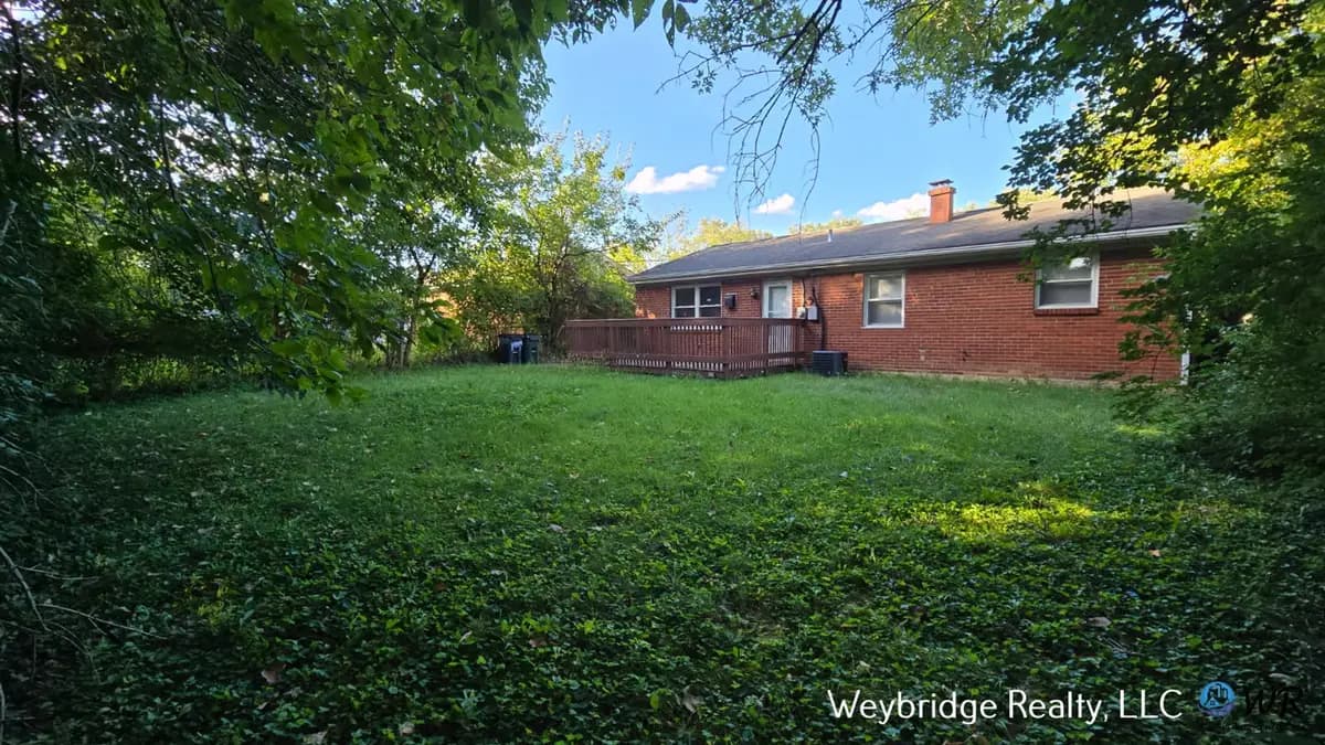 undefined apartments for rent - image - large (14).jpg - 0