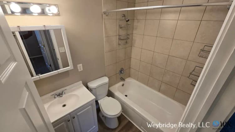 undefined apartments for rent - image - large (5).jpg