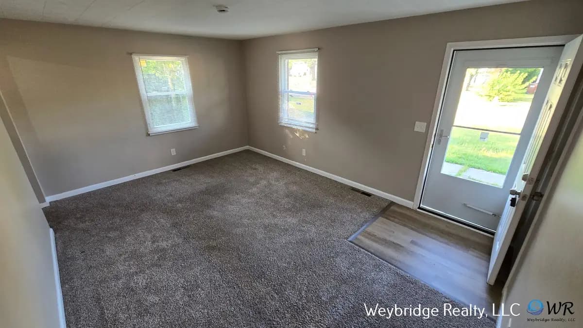 undefined apartments for rent - image - large.jpg - 1