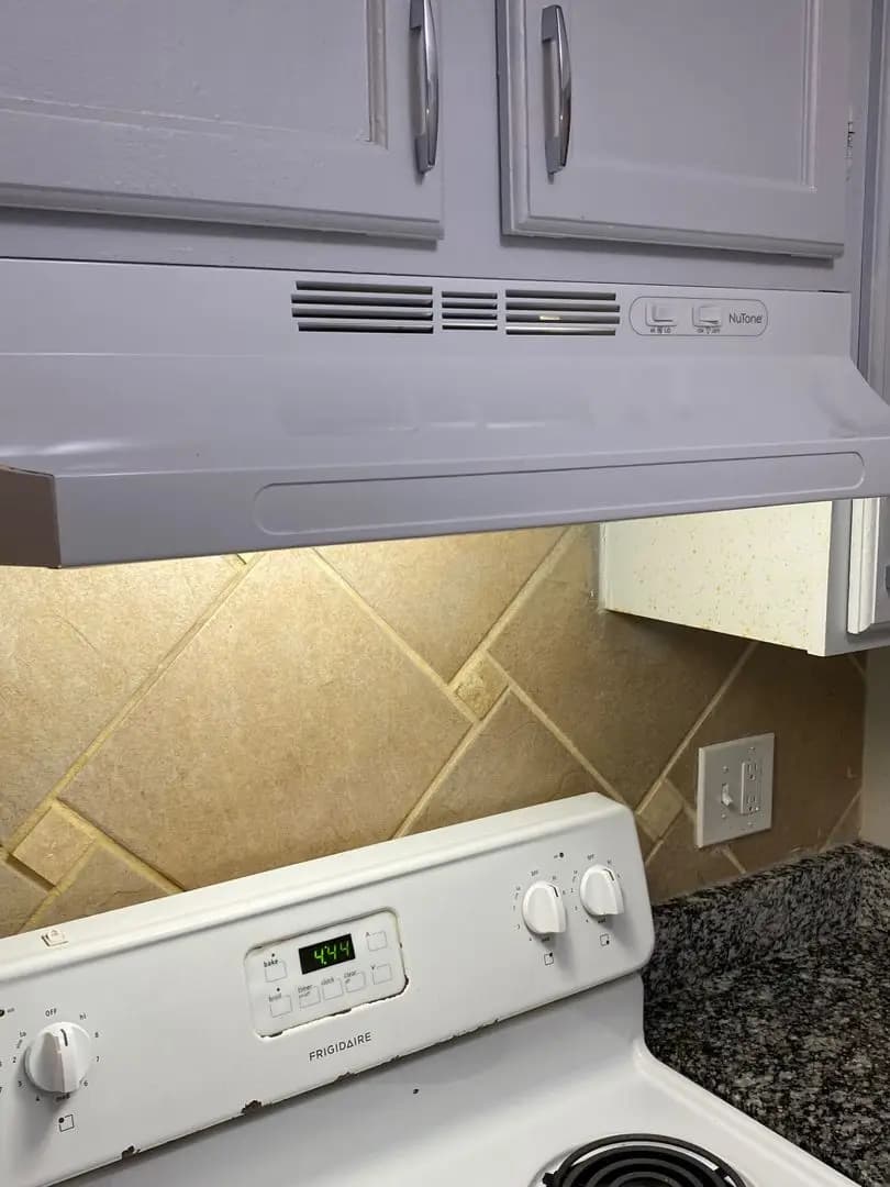 undefined apartments for rent - image - large (1).jpeg - 0