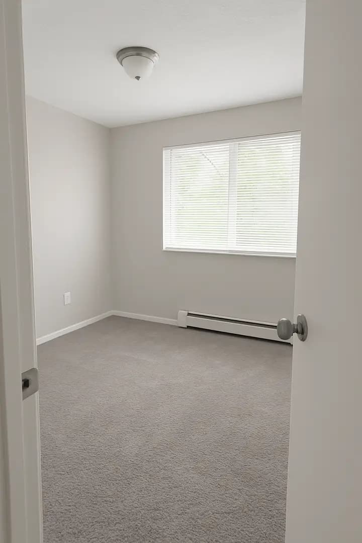 The Courtyard Apartments - Apartment - 14